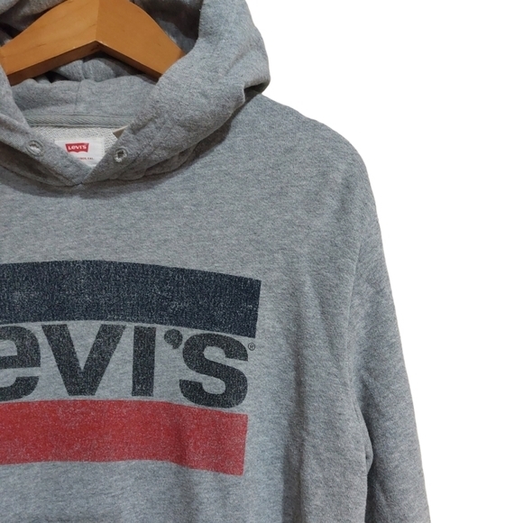 Levi's men's hoodie size medium with hood no draw string in hood great shape - Picture 3 of 10